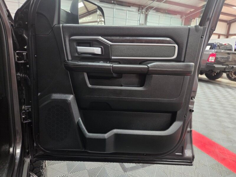 2022 Ram 2500 Big Horn Night Edition 6.7L Diesel 12in Screen GPS Camera FREE WARRANTY Arlington TX