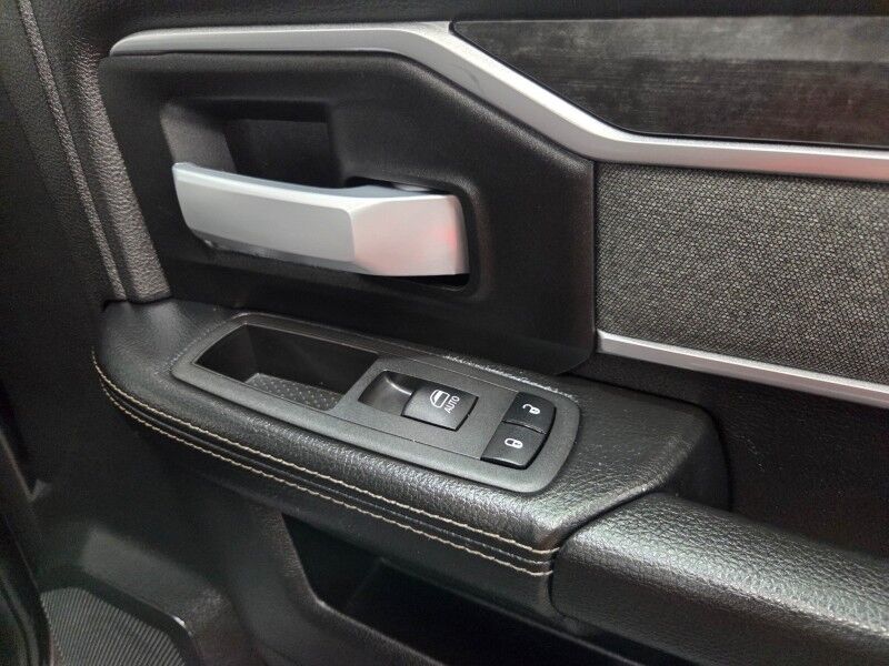 2022 Ram 2500 Big Horn Night Edition 6.7L Diesel 12in Screen GPS Camera FREE WARRANTY Arlington TX