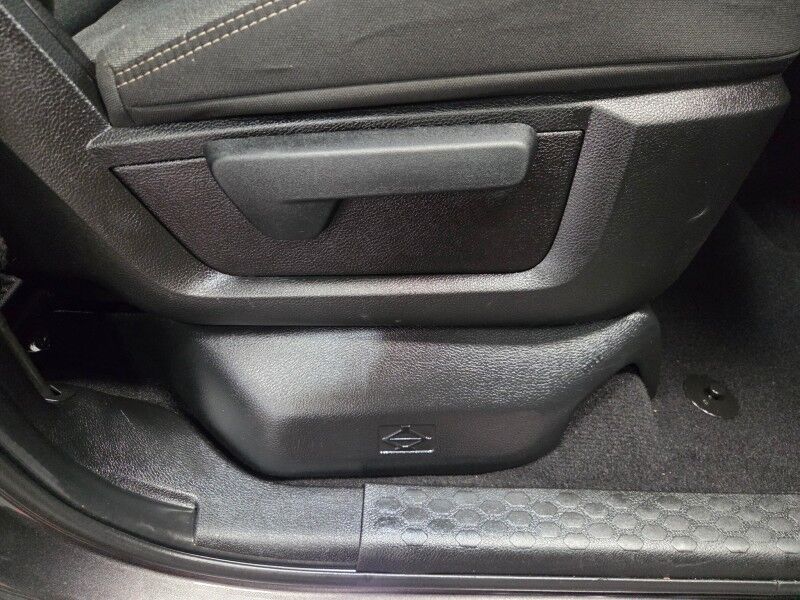 2022 Ram 2500 Big Horn Night Edition 6.7L Diesel 12in Screen GPS Camera FREE WARRANTY Arlington TX