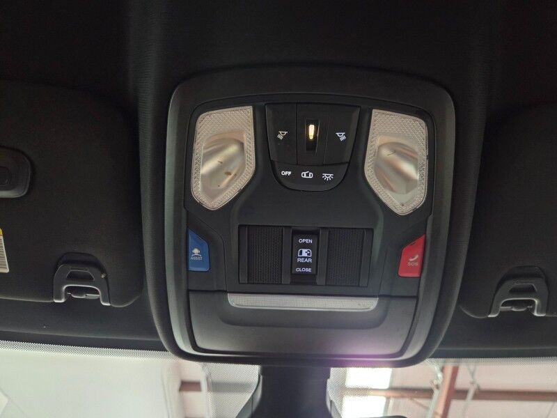 2022 Ram 2500 Big Horn Night Edition 6.7L Diesel 12in Screen GPS Camera FREE WARRANTY Arlington TX