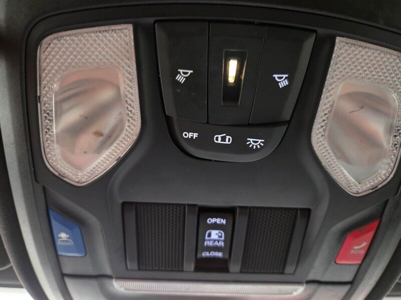 2022 Ram 2500 Big Horn Night Edition 6.7L Diesel 12in Screen GPS Camera FREE WARRANTY Arlington TX