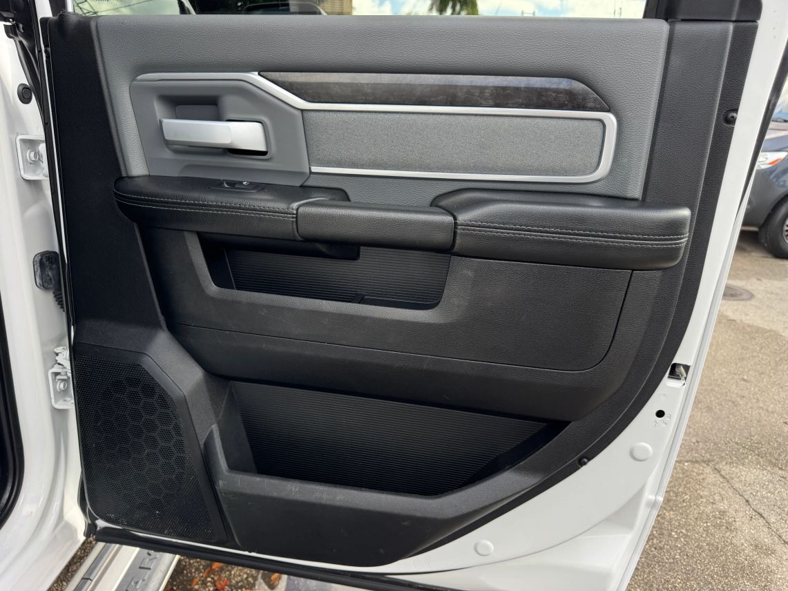 2022 Ram 2500 Crew Cab Big Horn Pickup 4D 6 1/3 ft Miami FL