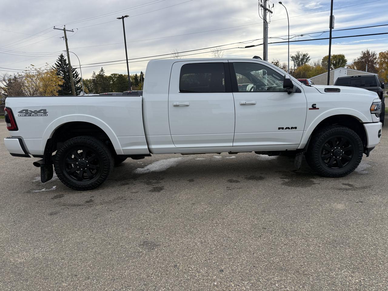 2022 Ram 2500 Laramie | Mega Cab | Night Edition | Towing Tech Pkg | Off-Road Pkg | 6 Seat Bench | 5th Wheel Prep Redwater AB