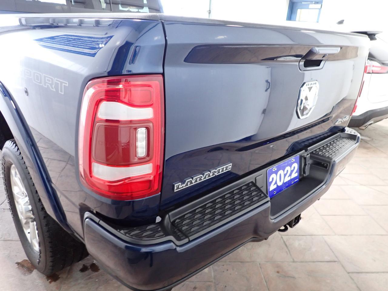 2022 Ram 2500 Laramie 4WD CREW CAB LEATHER NAVI 6'4" BOX Listowel ON