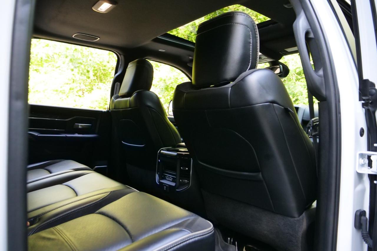 2022 Ram 2500 Laramie 4X4 / MEGA CAB / Night Edition / Diesel / Upgrades! Lincolnton NC