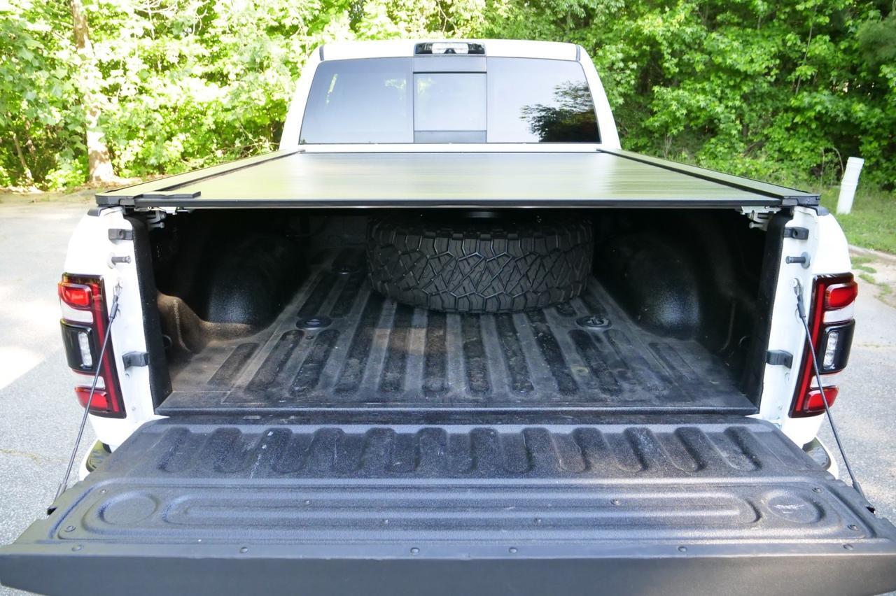 2022 Ram 2500 Laramie 4X4 / MEGA CAB / Night Edition / Diesel / Upgrades! Lincolnton NC