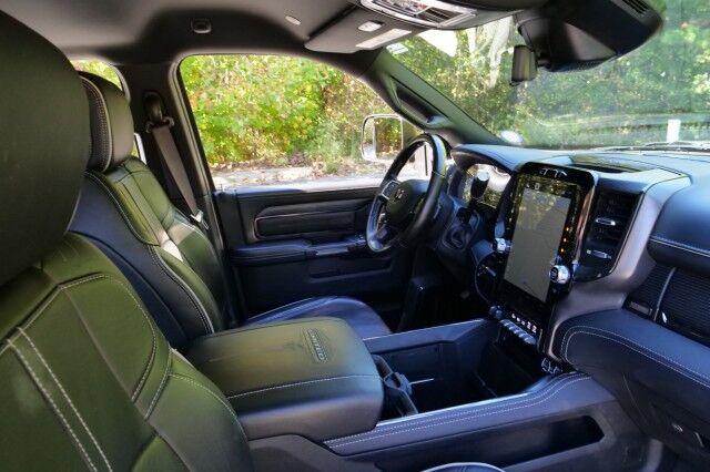 2022 Ram 2500 Limited 4X4 / Night Edition / Level 1 Equipment! High Point NC