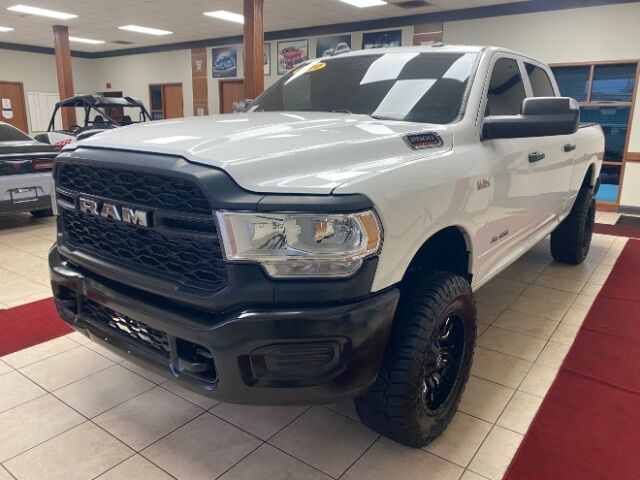 2022 Ram 2500 Tradesman Crew Cab 4x4 6&apos;4 Box