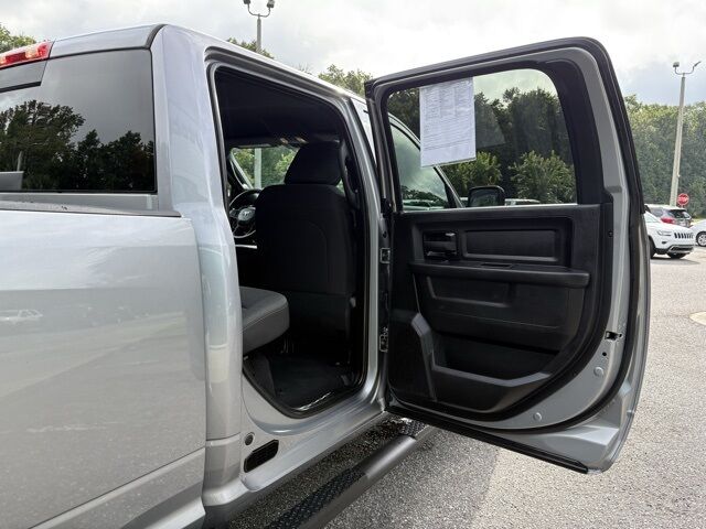 2022 Ram 2500 Tradesman photo 27