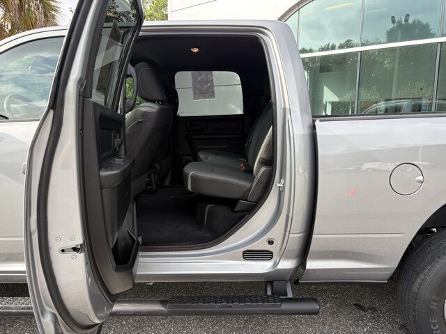 2022 Ram 2500 Tradesman photo 25