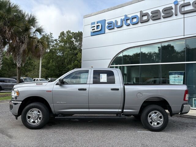 2022 Ram 2500 Tradesman photo 2