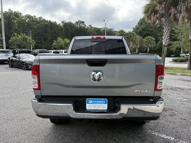 2022 Ram 2500 Tradesman photo 4