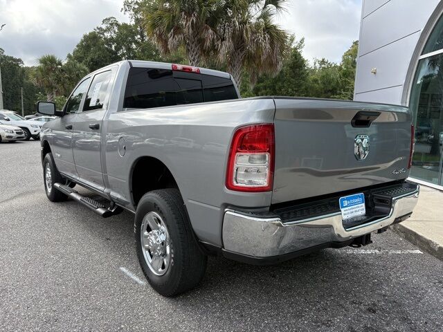 2022 Ram 2500 Tradesman photo 3