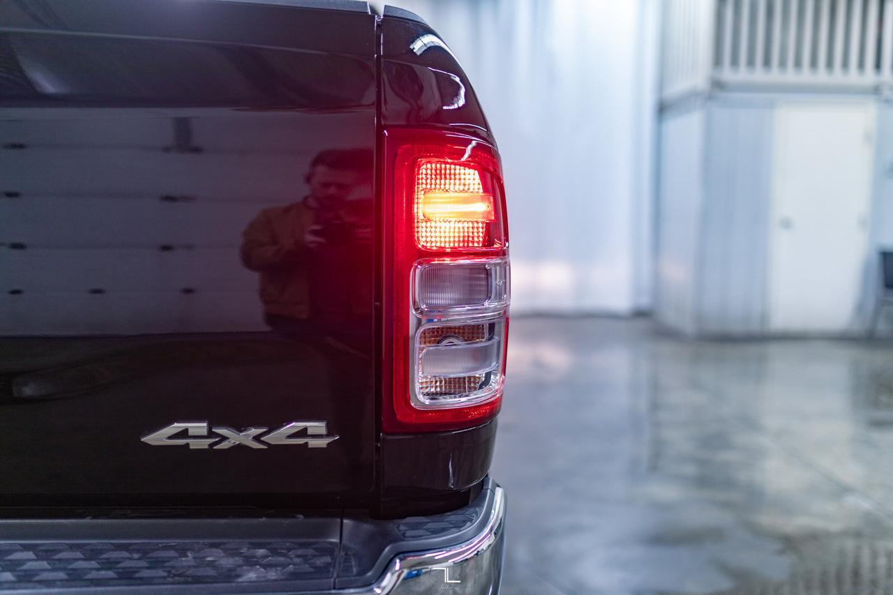 2022 Ram 3500 4x4 Crew Cab Big Horn Diesel AISIN BCam Red Deer AB