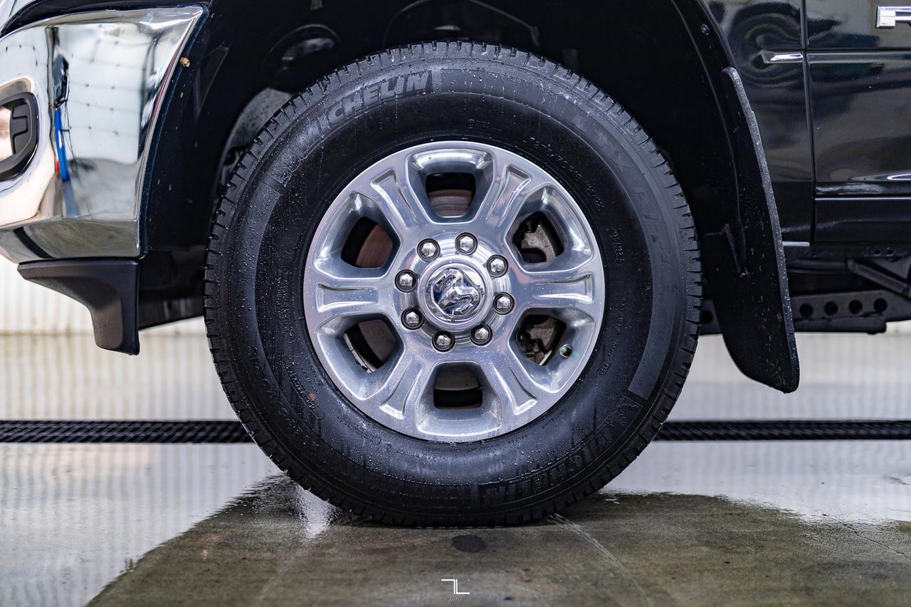 2022 Ram 3500 4x4 Crew Cab Big Horn Diesel AISIN BCam Red Deer AB