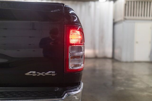 2022 Ram 3500 4x4 Crew Cab Big Horn HEMI BCam Red Deer AB