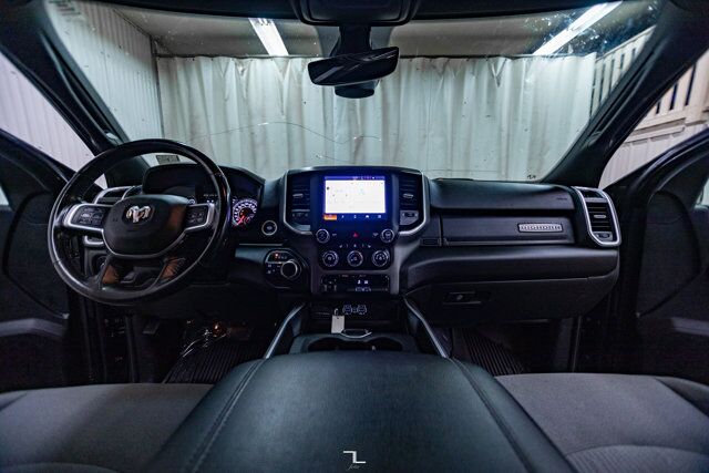 2022 Ram 3500 4x4 Crew Cab Big Horn HEMI BCam Red Deer AB