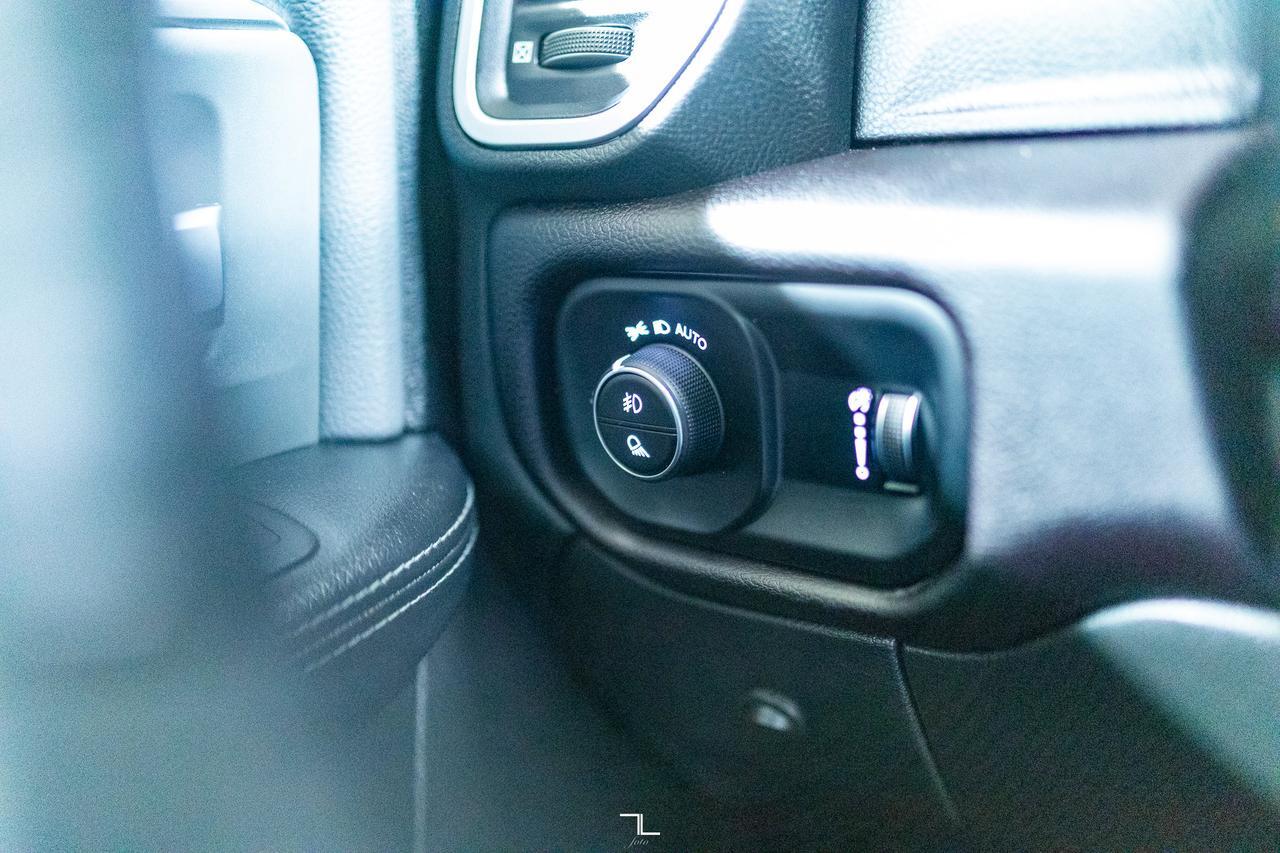 2022 Ram 3500 4x4 Crew Cab Big Horn HEMI BCam Red Deer AB