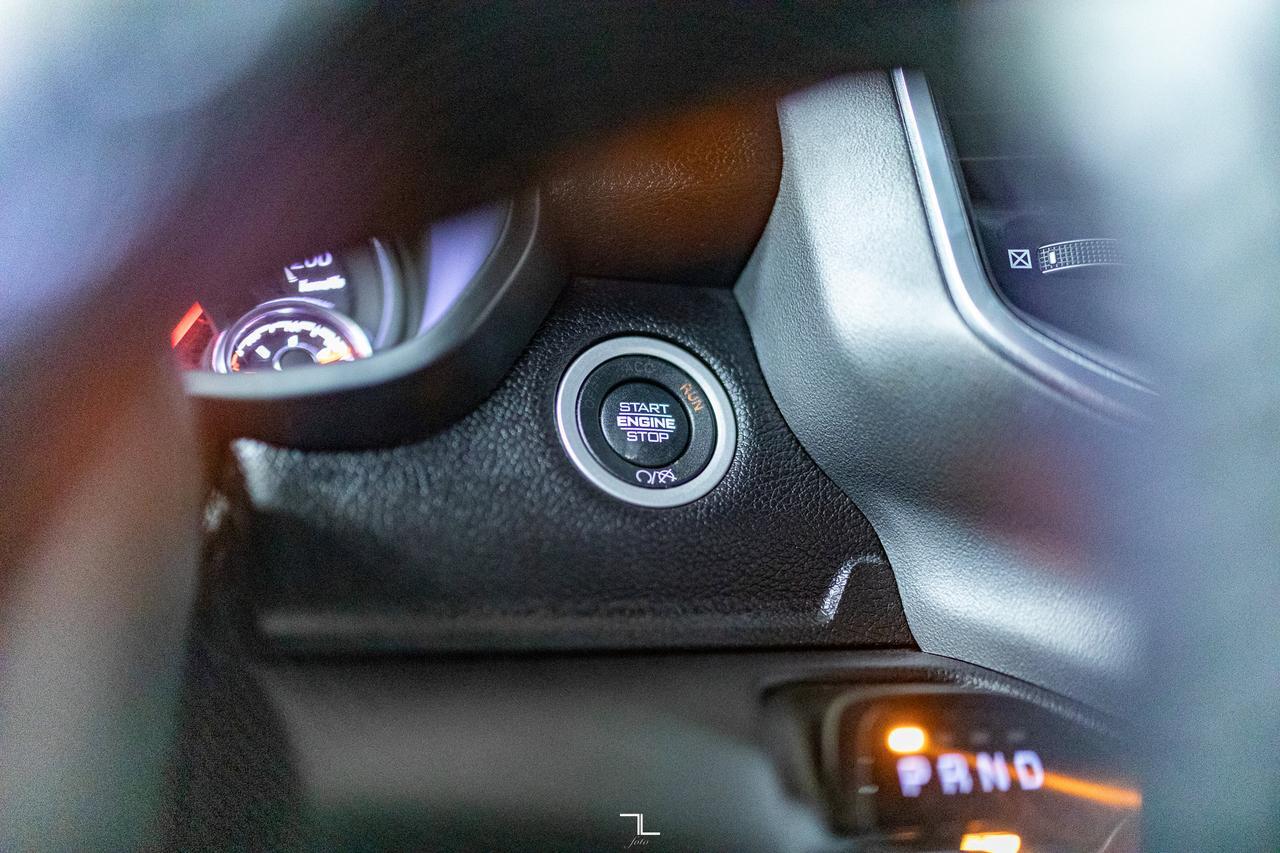 2022 Ram 3500 4x4 Crew Cab Big Horn HEMI BCam Red Deer AB