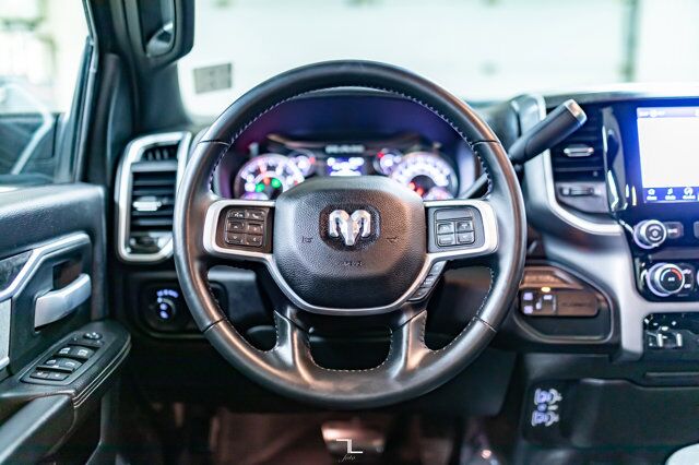 2022 Ram 3500 4x4 Crew Cab Big Horn Longbox Diesel AISIN Nav BCam Red Deer AB