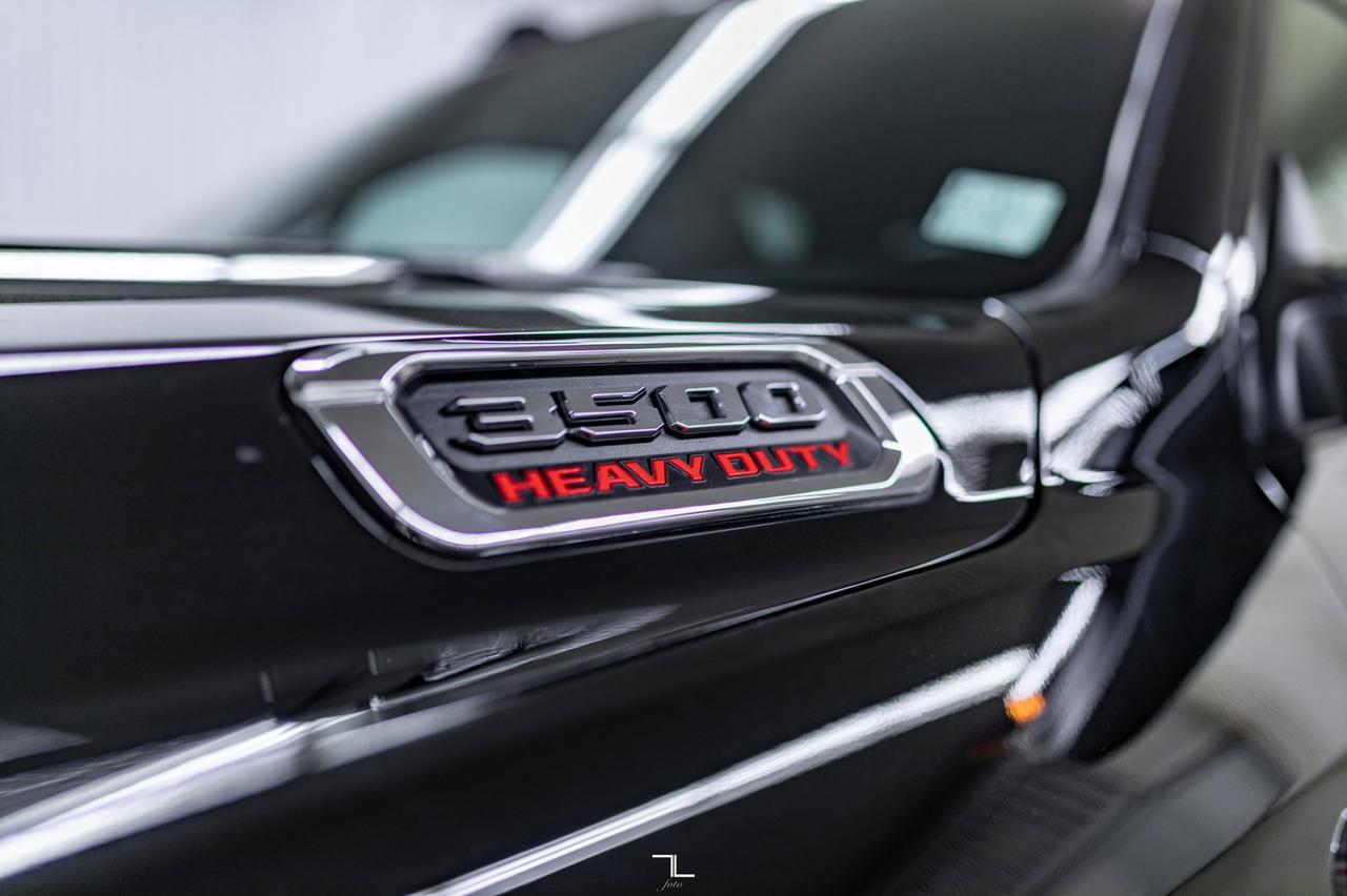 2022 Ram 3500 4x4 Crew Cab Laramie Diesel Leather Nav BCam Red Deer AB