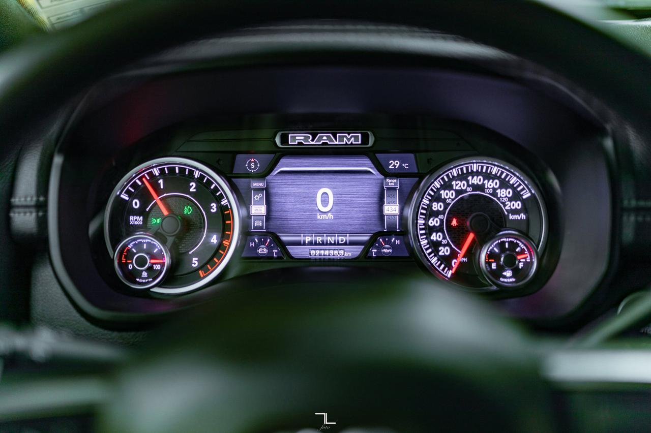 2022 Ram 3500 4x4 Crew Cab Laramie Diesel Leather Nav BCam Red Deer AB