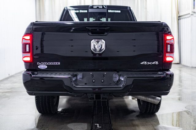 2022 Ram 3500 4x4 Crew Cab Laramie Diesel Leather Nav BCam Red Deer AB