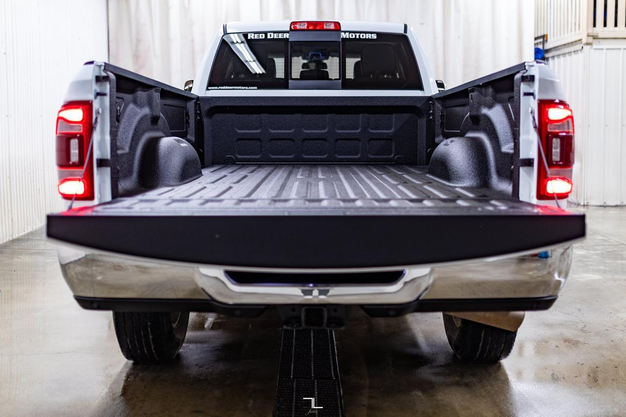 2022 Ram 3500 4x4 Crew Cab Laramie Longbox Diesel AISIN Leather Nav Red Deer AB