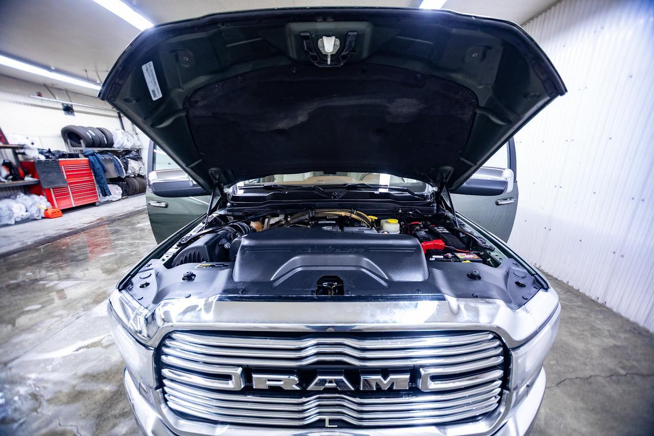 2022 Ram 3500 4x4 Crew Cab Laramie Mechanics Diesel AISIN Leather Nav Red Deer AB