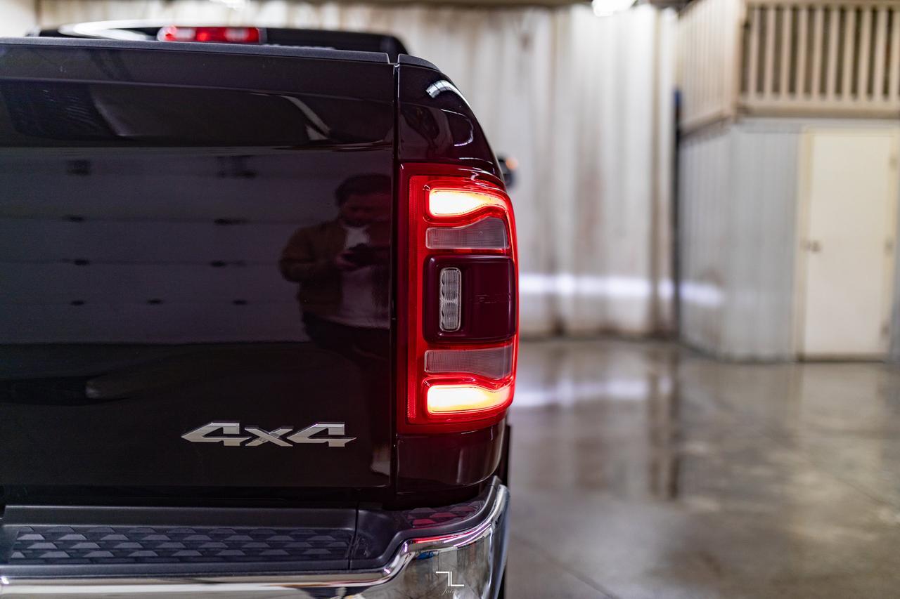 2022 Ram 3500 4x4 Crew Cab Limited Diesel AISIN Leather Nav Red Deer AB