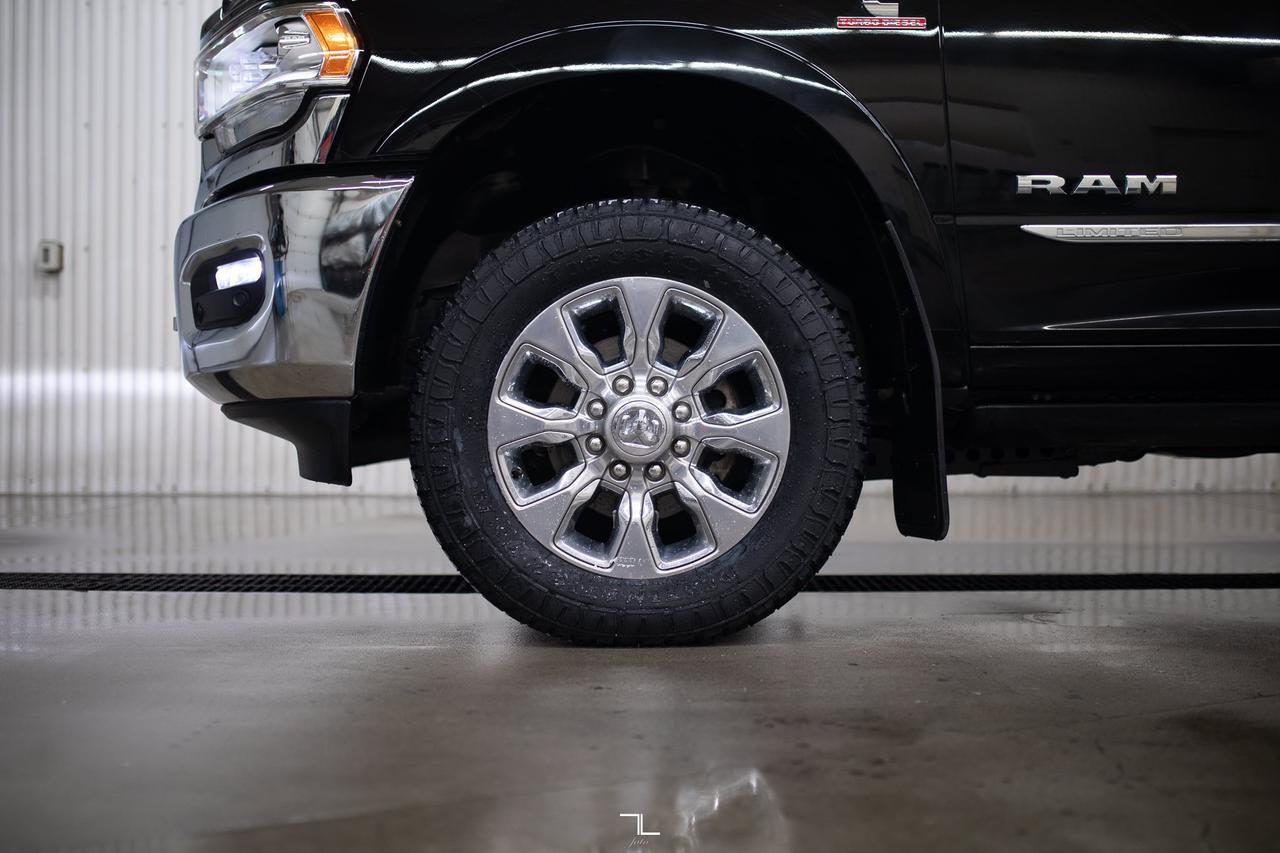 2022 Ram 3500 4x4 Crew Cab Limited Diesel AISIN Leather Nav Red Deer AB