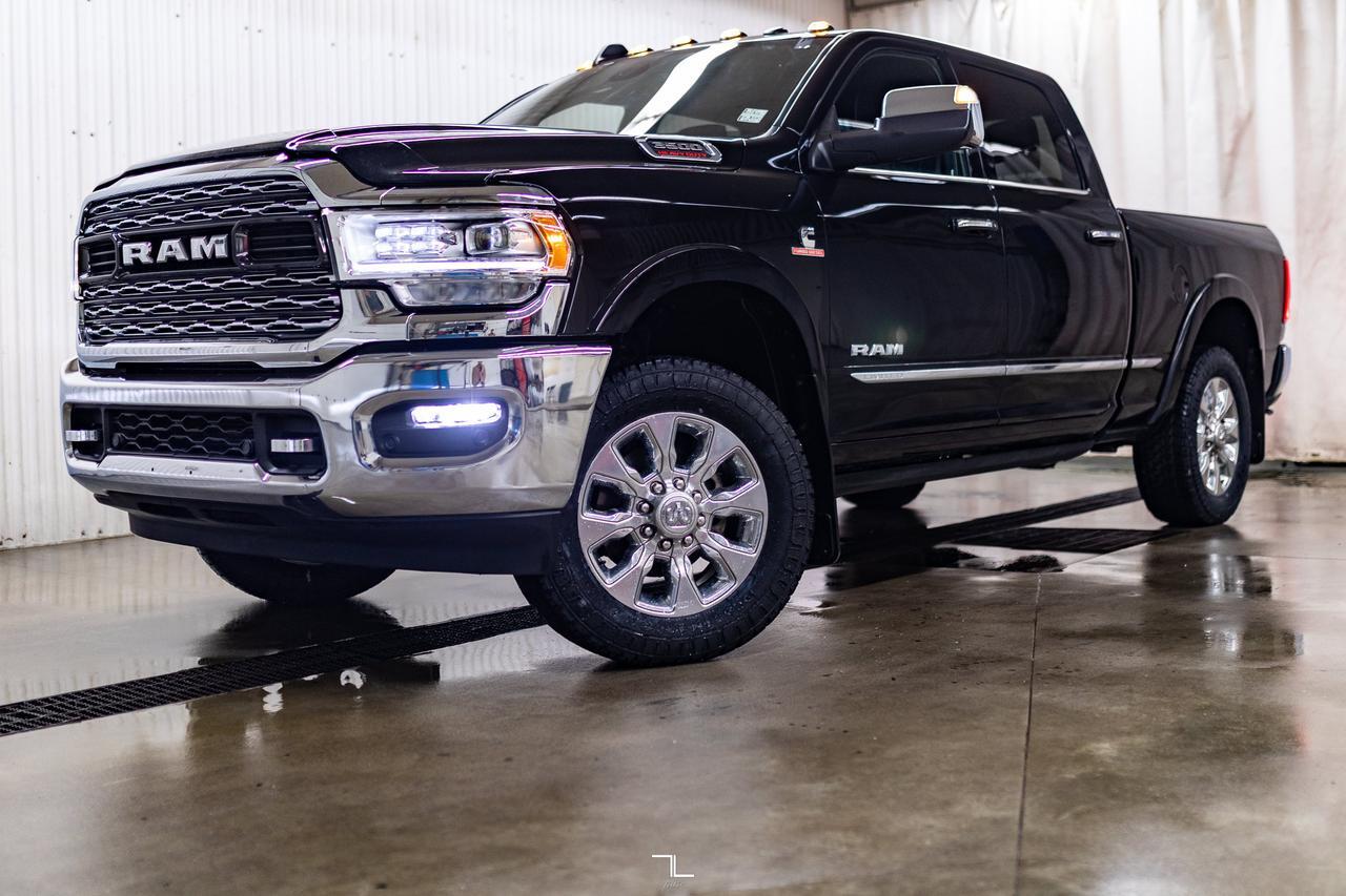 2022 Ram 3500 4x4 Crew Cab Limited Diesel AISIN Leather Nav Red Deer AB