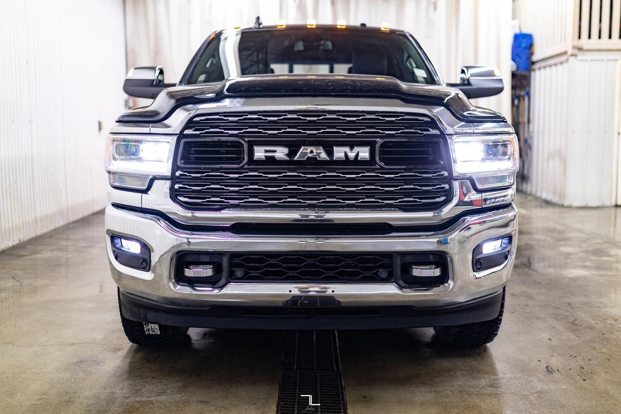 2022 Ram 3500 4x4 Crew Cab Limited Diesel AISIN Leather Nav Red Deer AB