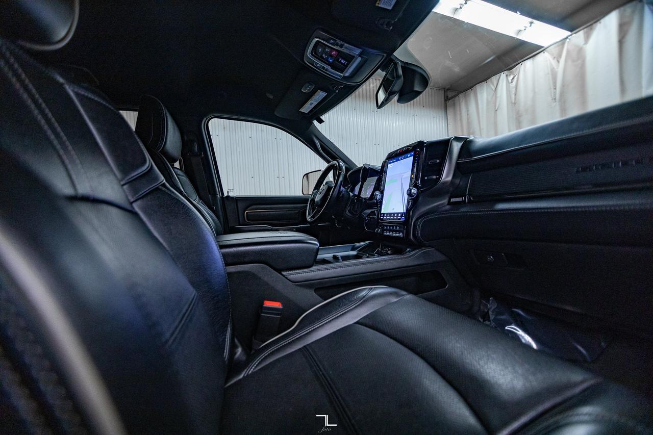 2022 Ram 3500 4x4 Crew Cab Limited Diesel AISIN Leather Nav Red Deer AB