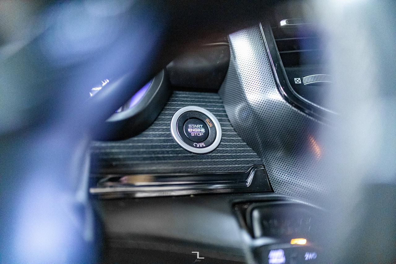 2022 Ram 3500 4x4 Crew Cab Limited Diesel AISIN Leather Nav Red Deer AB