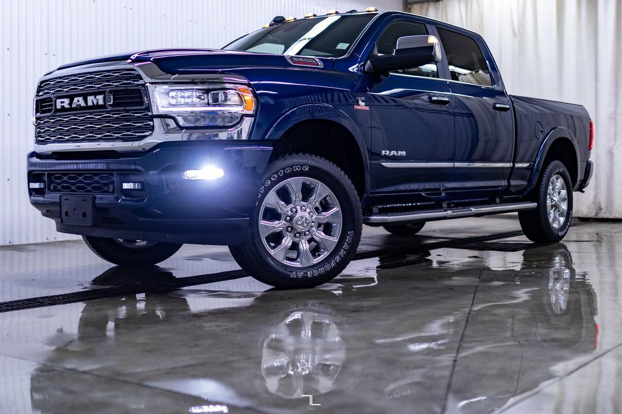 2022 Ram 3500 4x4 Crew Cab Limited Diesel AISIN Leather Roof Nav Red Deer AB