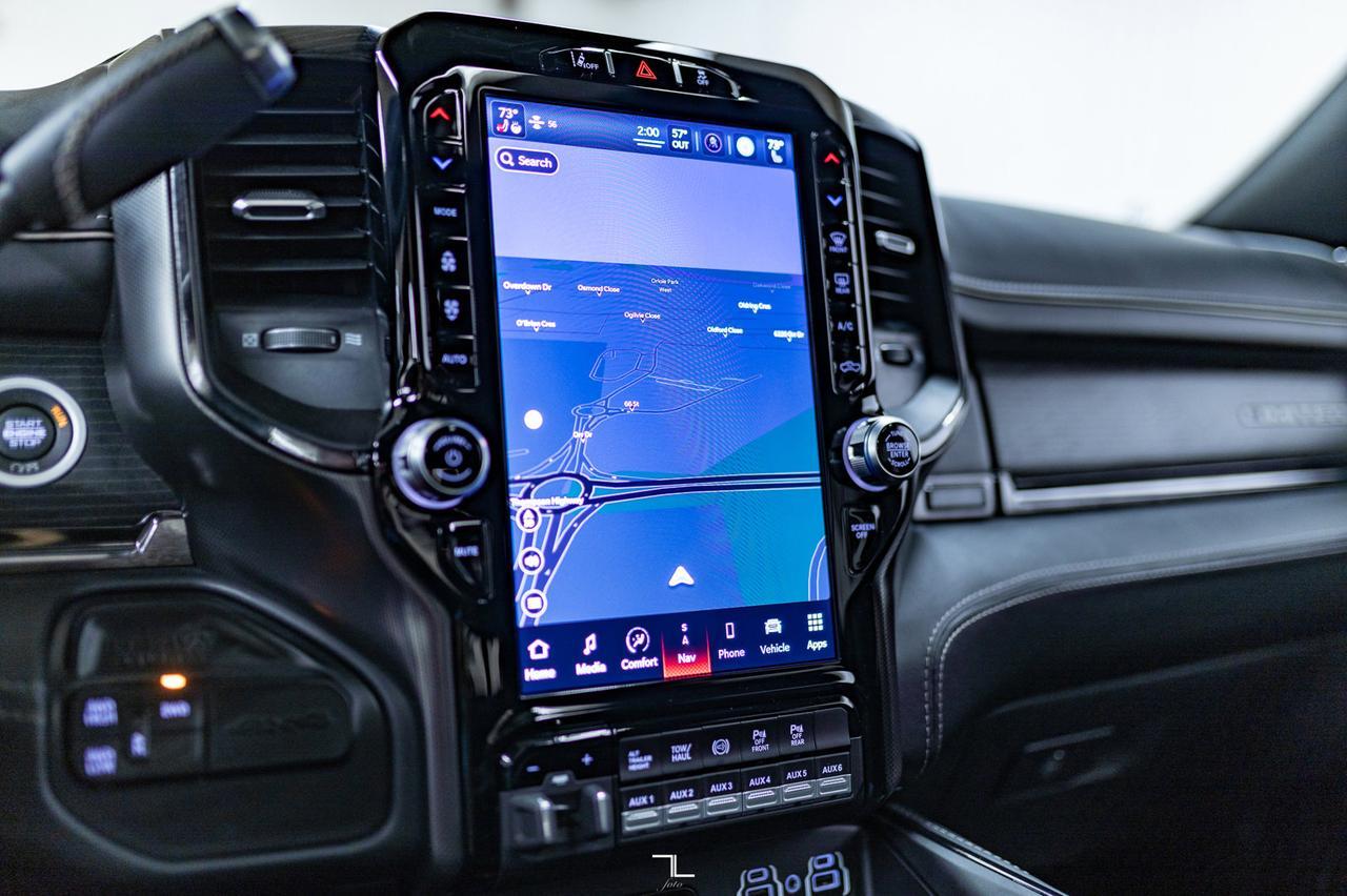 2022 Ram 3500 4x4 Crew Cab Limited Diesel AISIN Leather Roof Nav Red Deer AB