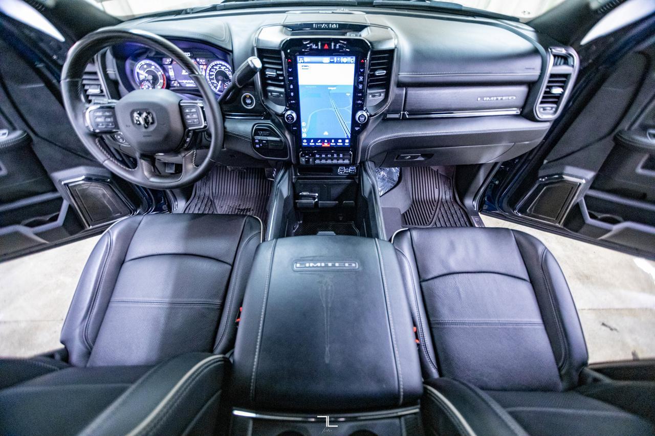 2022 Ram 3500 4x4 Crew Cab Limited Diesel AISIN Leather Roof Nav Red Deer AB