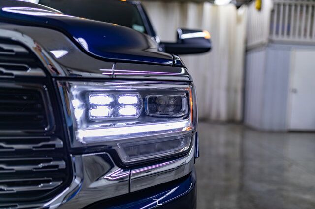 2022 Ram 3500 4x4 Crew Cab Limited Diesel AISIN Leather Roof Nav Red Deer AB