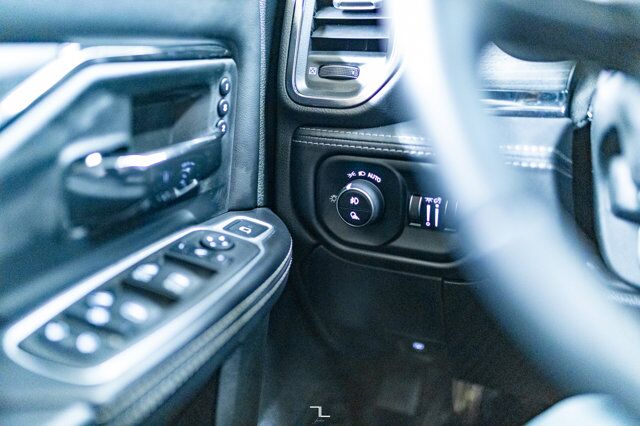 2022 Ram 3500 4x4 Crew Cab Limited Diesel AISIN Leather Roof Nav Red Deer AB