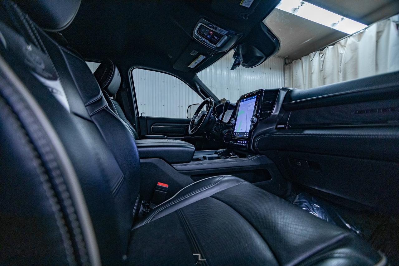 2022 Ram 3500 4x4 Crew Cab Limited Dually Diesel AISIN Leather Nav Red Deer AB