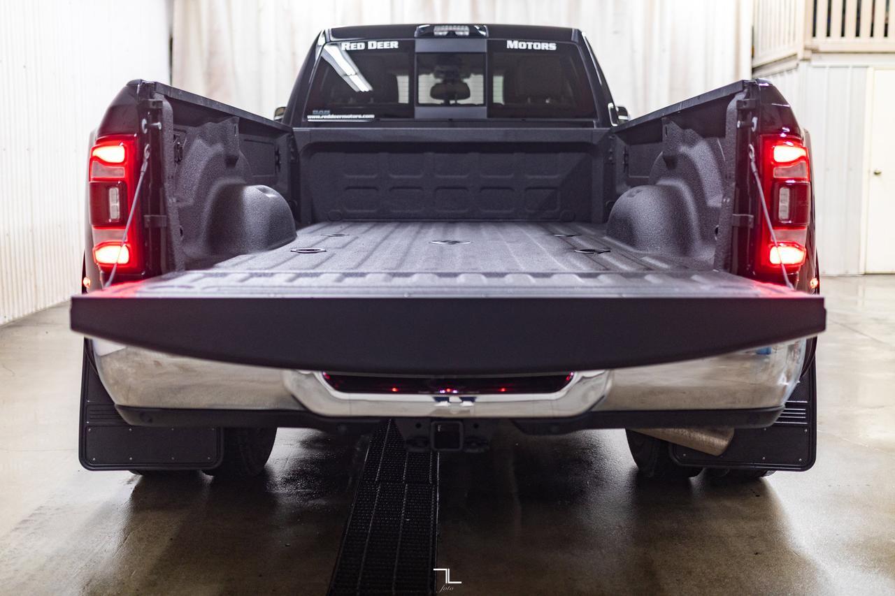 2022 Ram 3500 4x4 Crew Cab Limited Longhorn Dually Diesel Leather Nav BCam Red Deer AB