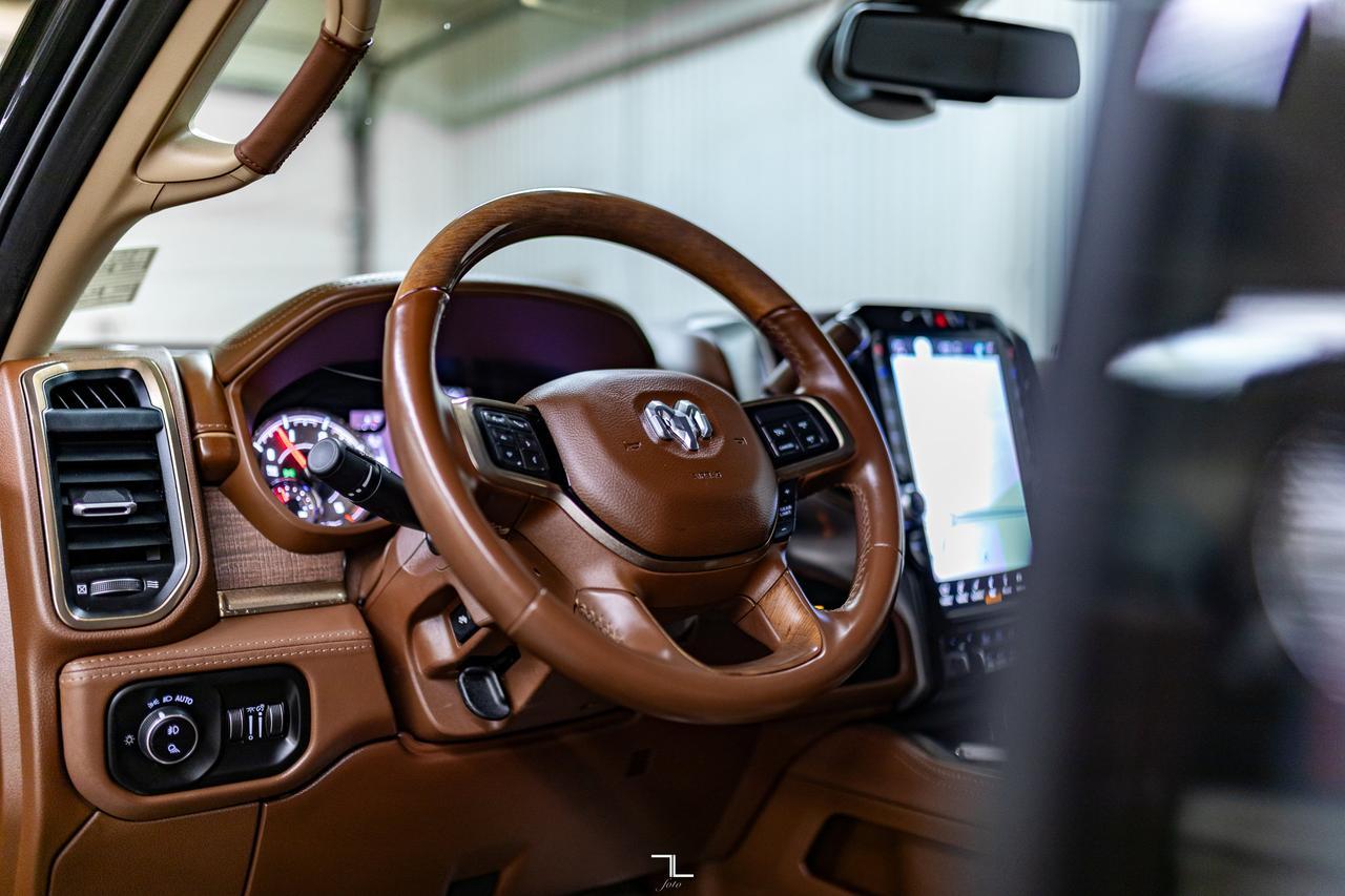 2022 Ram 3500 4x4 Crew Cab Limited Longhorn Dually Diesel Leather Nav BCam Red Deer AB