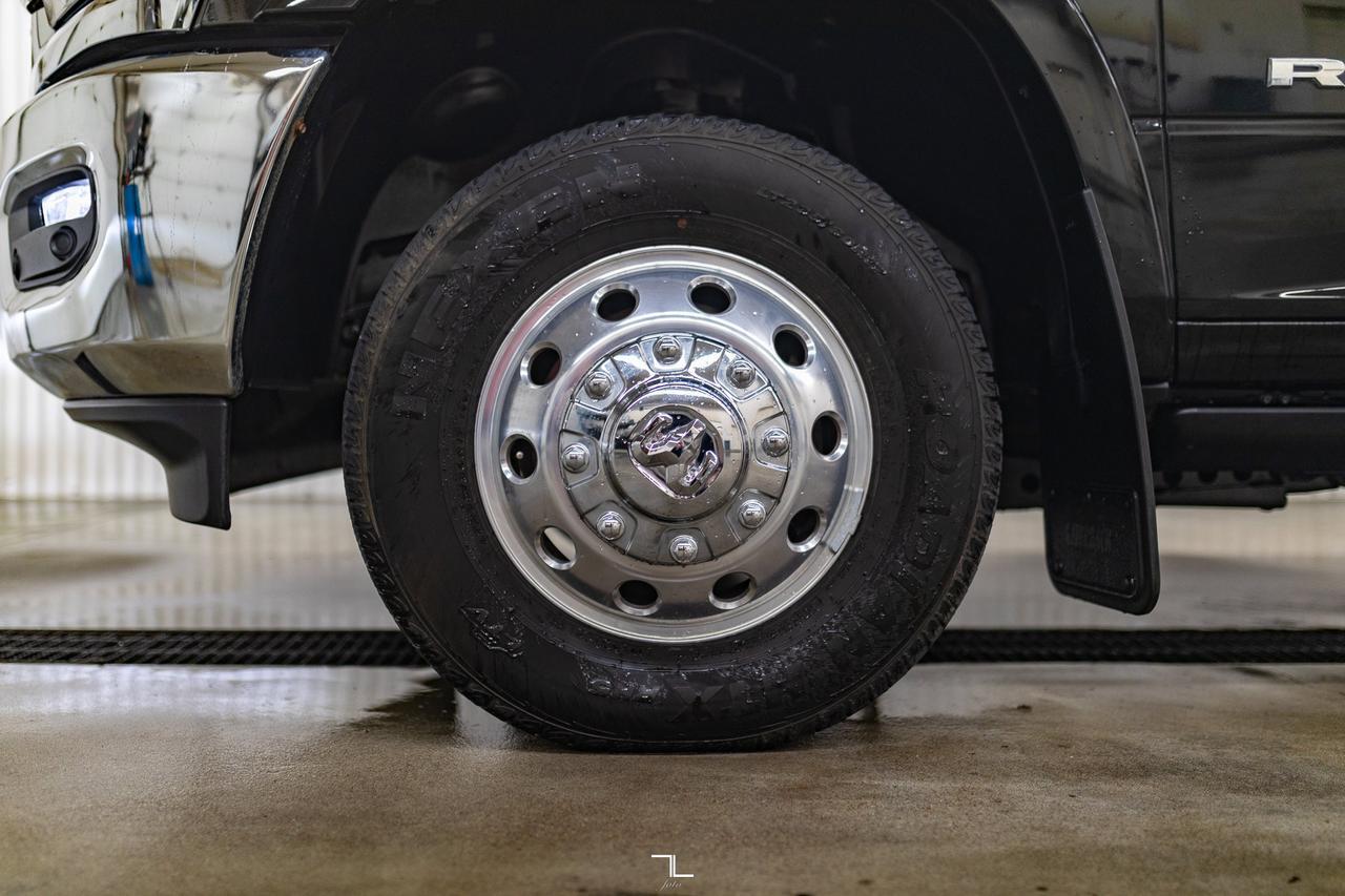 2022 Ram 3500 4x4 Crew Cab Limited Longhorn Dually Diesel Leather Nav BCam Red Deer AB