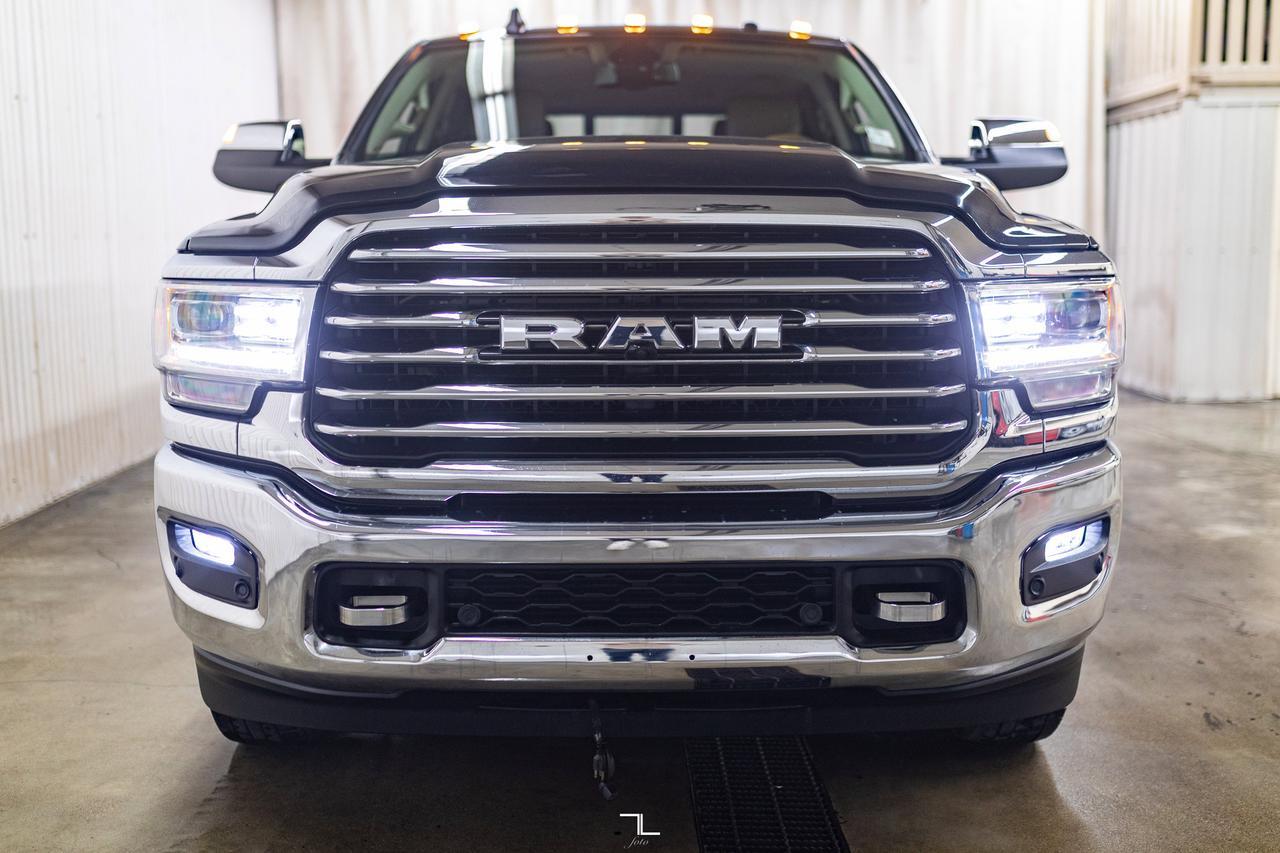 2022 Ram 3500 4x4 Crew Cab Limited Longhorn Dually Diesel Leather Nav BCam Red Deer AB