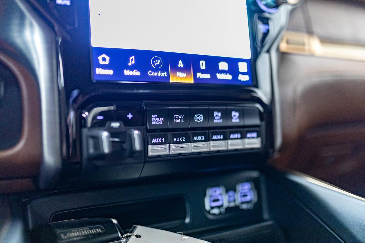 2022 Ram 3500 4x4 Crew Cab Limited Longhorn Dually Diesel Leather Nav BCam Red Deer AB