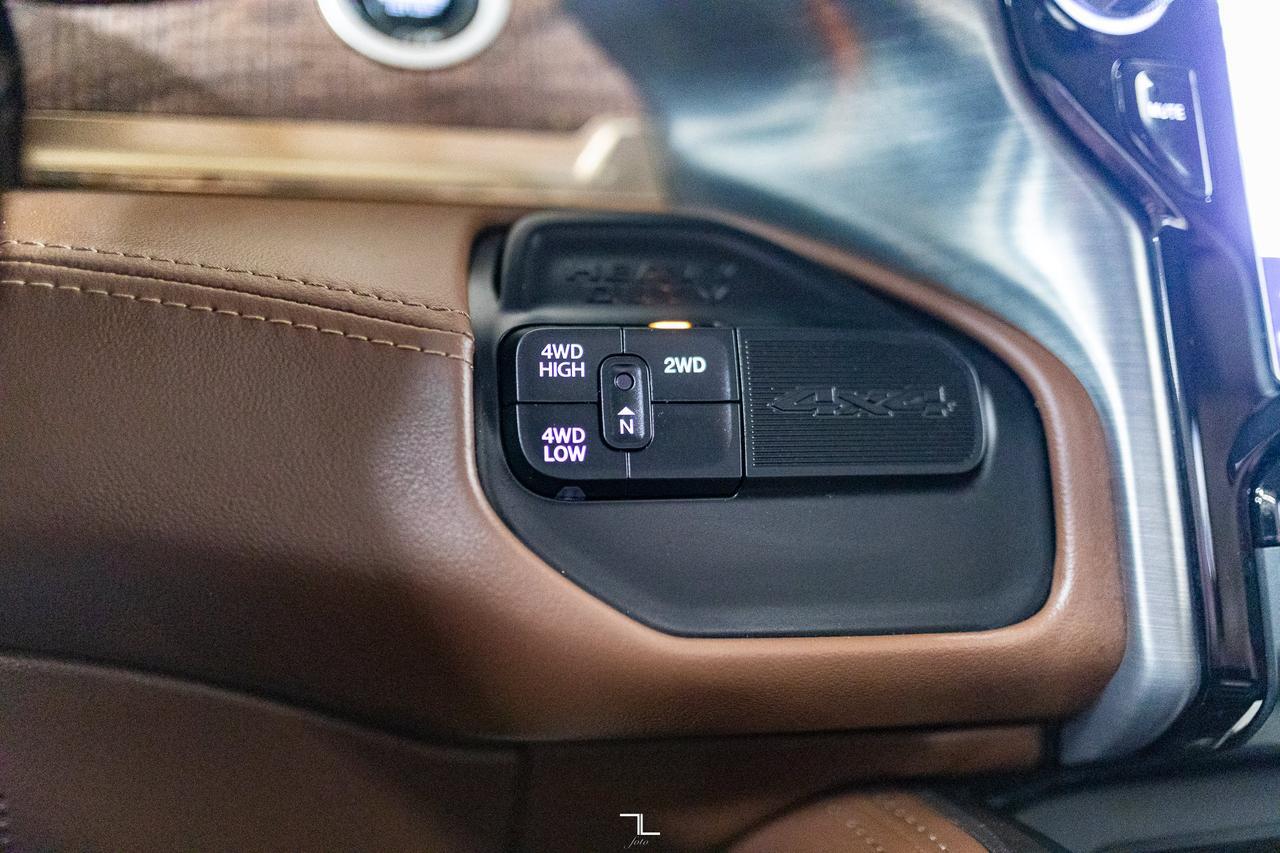2022 Ram 3500 4x4 Crew Cab Limited Longhorn Dually Diesel Leather Nav BCam Red Deer AB