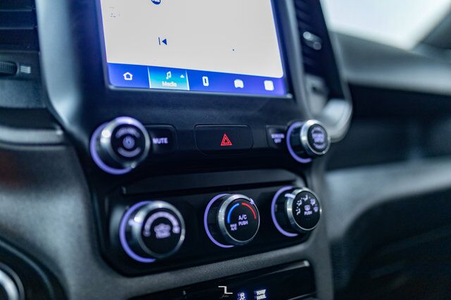 2022 Ram 3500 4x4 Crew Cab Tradesman Deck HEMI BCam Red Deer AB