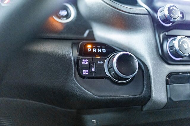 2022 Ram 3500 4x4 Crew Cab Tradesman Deck HEMI BCam Red Deer AB