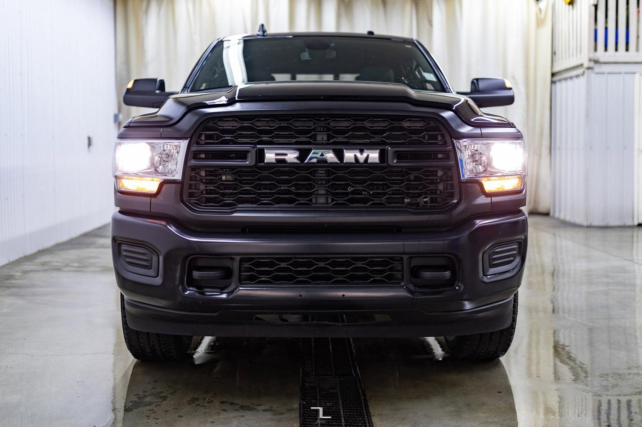 2022 Ram 3500 4x4 Crew Cab Tradesman Diesel AISIN BCam Red Deer AB